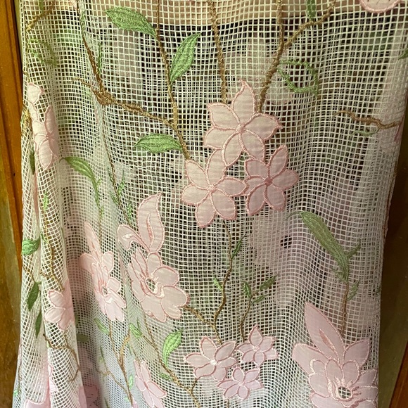 Cream dress with embroidered pink floral overlay. Sheer from knees down. - Picture 4 of 6